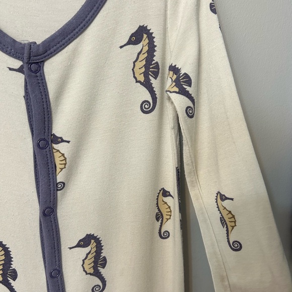 Kyte HTF Retired Seahorse Print snap footie Size 12-18m - Picture 3 of 11
